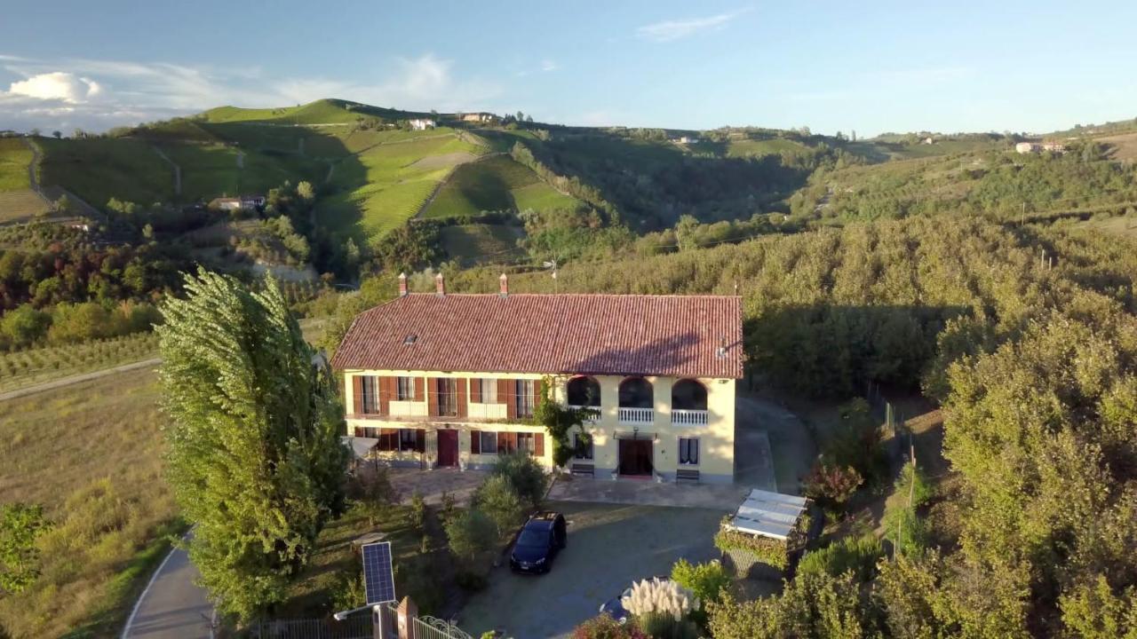 La Casa Dei Masue' Alba (Piedmont) Exterior foto